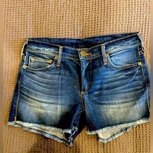 True Religion Denim Shorts Sz 28